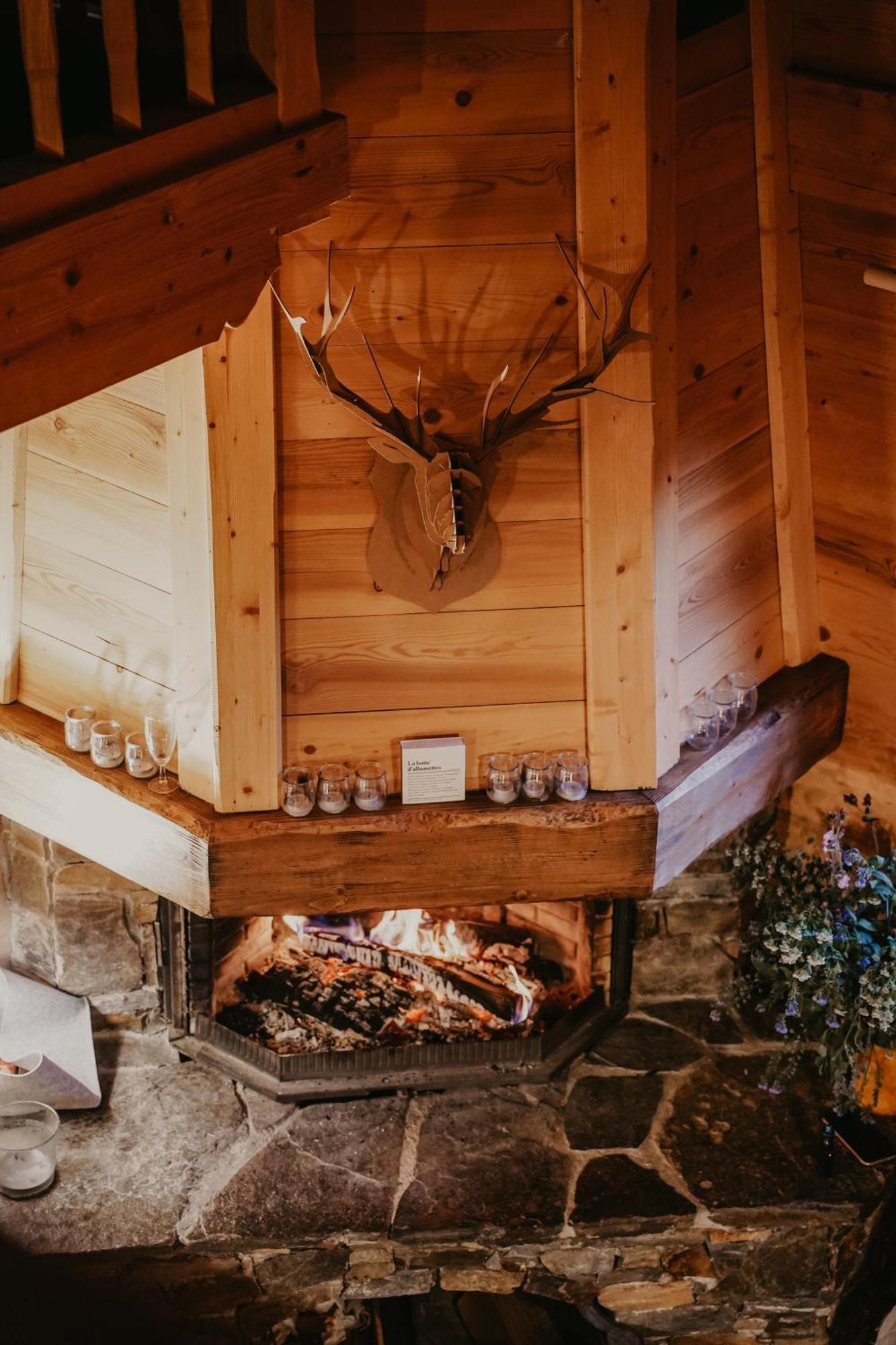 Superbe Chalet Ле Контамин-Монжоа Екстериор снимка